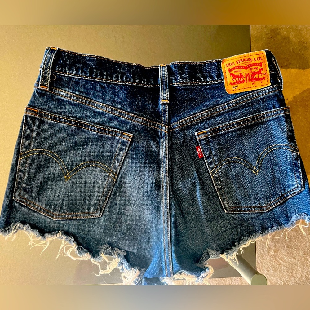 Levi’s 501 cut off shorts, Size 26